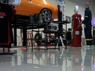 Epoxy Floors, Concrete Polishing, Grinding and Sealing in Melbourne, Werribee and Geelong by Mr Grind